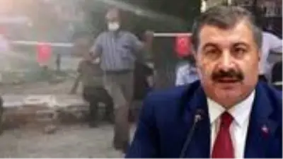 Bakan Koca, sosyal mesafeli halay fotoğrafını 'Çankırı'dan örnek geldi' notuyla paylaştı Bakan Koca, sosyal mesafeli halay fotoğrafını 'Çankırı'dan örnek geldi' notuyla paylaştı