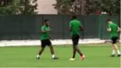 Denizlispor, Levent Kartop ile Başakşehir maçına hazırlanıyor Denizlispor, Levent Kartop ile Başakşehir maçına hazırlanıyor