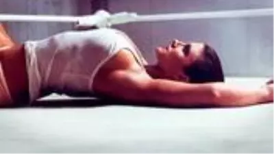 Eski dövüşçü Gina Carano, çıplak fotoğrafını yayından kaldıran Instagram'a tepki gösterdi Eski dövüşçü Gina Carano, çıplak fotoğrafını yayından kaldıran Instagram'a tepki gösterdi