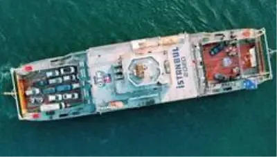İstanbul Boğazı'nda sosyal mesafeli şampiyona İstanbul Boğazı'nda sosyal mesafeli şampiyona