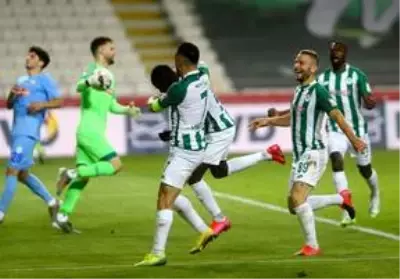 İttifak Holding Konyaspor, 90+5'te bulduğu golle Çaykur Rizespor'u 1-0 mağlup etti İttifak Holding Konyaspor, 90+5'te bulduğu golle Çaykur Rizespor'u 1-0 mağlup etti