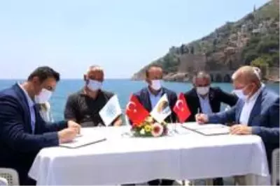 Konaklı Kongre Merkezi için imzalar atıldı Konaklı Kongre Merkezi için imzalar atıldı