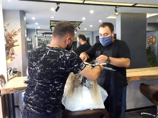 Prof. Dr. Mehmet Ceyhan: Vakalardaki azalışın durmasında süper bulaştırıcılar rol oynuyor Prof. Dr. Mehmet Ceyhan: Vakalardaki azalışın durmasında süper bulaştırıcılar rol oynuyor