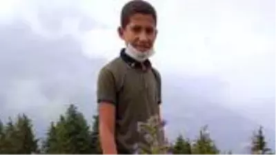 Rize'de kaybolan 11 yaşındaki çocuk 12 kilometre uzaklıkta bulundu Rize'de kaybolan 11 yaşındaki çocuk 12 kilometre uzaklıkta bulundu