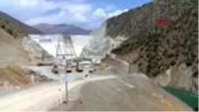SİİRT Avrupa'nın kategorisinde en büyük barajı Çetin HES, elektrik üretmeye başladı SİİRT Avrupa'nın kategorisinde en büyük barajı Çetin HES, elektrik üretmeye başladı
