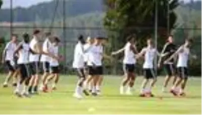 Son dakika! Beşiktaş'ın Kayserispor maç kadrosunda 4 eksik... Son dakika! Beşiktaş'ın Kayserispor maç kadrosunda 4 eksik...