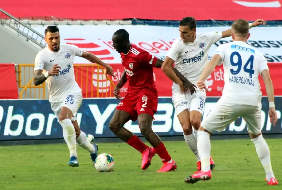 Süper Lig: Kasımpaşa: 0 - Sivasspor: 0 (Maç sonucu) - Haber