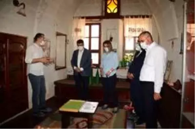 Vali Becel Kapadokya Yaşayan Miras Müzesi'ni ziyaret etti Vali Becel Kapadokya Yaşayan Miras Müzesi'ni ziyaret etti