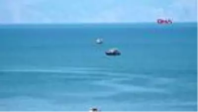 Son dakika haberi! VAN Batan tekneyi arama çalışmaları 8'inci günde de devam ediyor Son dakika haberi! VAN Batan tekneyi arama çalışmaları 8'inci günde de devam ediyor