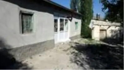 Vicdansız anne 3 haftalık kızını yastıkla öldüremeyince elleriyle boğarak öldürdü Vicdansız anne 3 haftalık kızını yastıkla öldüremeyince elleriyle boğarak öldürdü