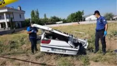 Aksaray'da düğün dönüşü kaza: 1 ölü, 4 yaralı Aksaray'da düğün dönüşü kaza: 1 ölü, 4 yaralı