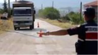 Son dakika haber... Çok sayıda kişinin karantinaya alındığı mahallede tedbirler artırıldı