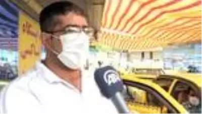 İran'da halk maske zorunluluğundan memnun İran'da halk maske zorunluluğundan memnun