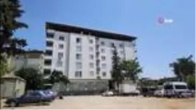 Son dakika haber: İslahiye'de bir apartman karantinada Son dakika haber: İslahiye'de bir apartman karantinada