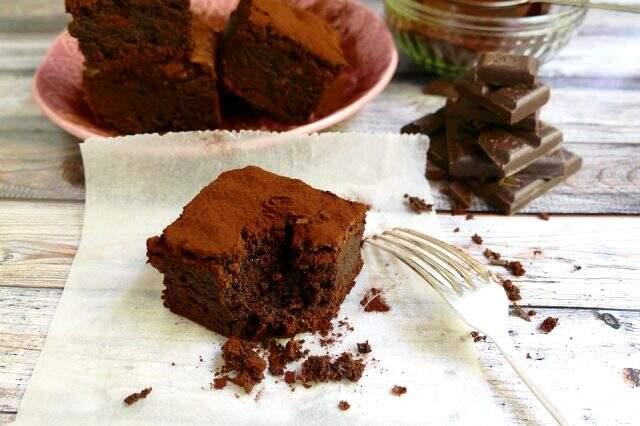 Islak kek nasıl yapılır? Browni nasıl yapılır? En iyi ıslak kek nerede yenir? Islak kek nasıl yapılır? Browni nasıl yapılır? En iyi ıslak kek nerede yenir?