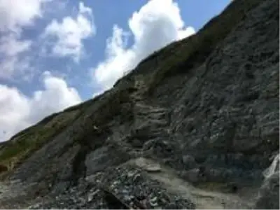 Son dakika haberi | Karaburun Plajında tehlike saçan merdiven Son dakika haberi | Karaburun Plajında tehlike saçan merdiven