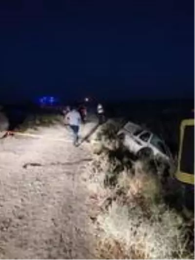 Konya'da kamyonet, sulama kanalına devrildi: 2 Afgan öldü Konya'da kamyonet, sulama kanalına devrildi: 2 Afgan öldü