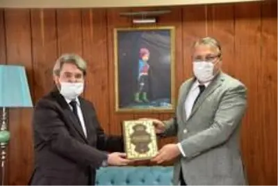 Manisa İl Müftüsü Soykök, Başkan Çerçi'yi çalışmaları hakkında bilgilendirdi Manisa İl Müftüsü Soykök, Başkan Çerçi'yi çalışmaları hakkında bilgilendirdi