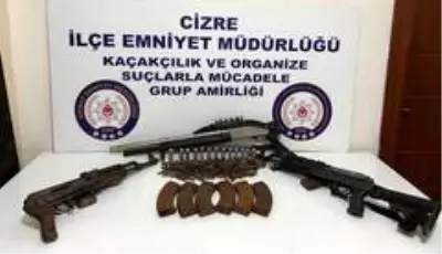 Şırnak'ta kaçakçılık operasyonu: 47 gözaltı Şırnak'ta kaçakçılık operasyonu: 47 gözaltı