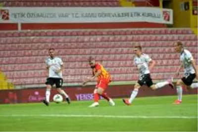 Süper Lig: Kayserispor: 3 Beşiktaş: 1 (Maç sonucu)