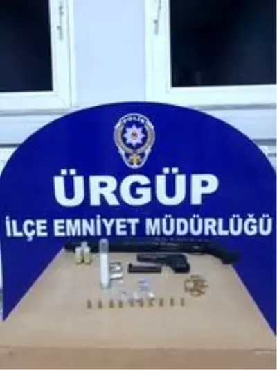 Ürgüp'te uyuşturucudan Afganistan uyruklu 2 şüpheli tutuklandı