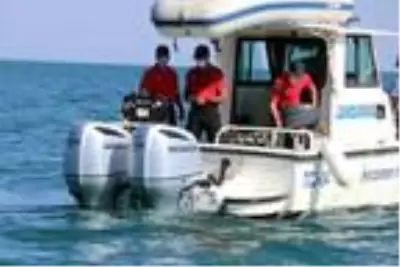 Van Gölü'ndeki tekne faciasında ölü sayısı 11'e çıktı Van Gölü'ndeki tekne faciasında ölü sayısı 11'e çıktı