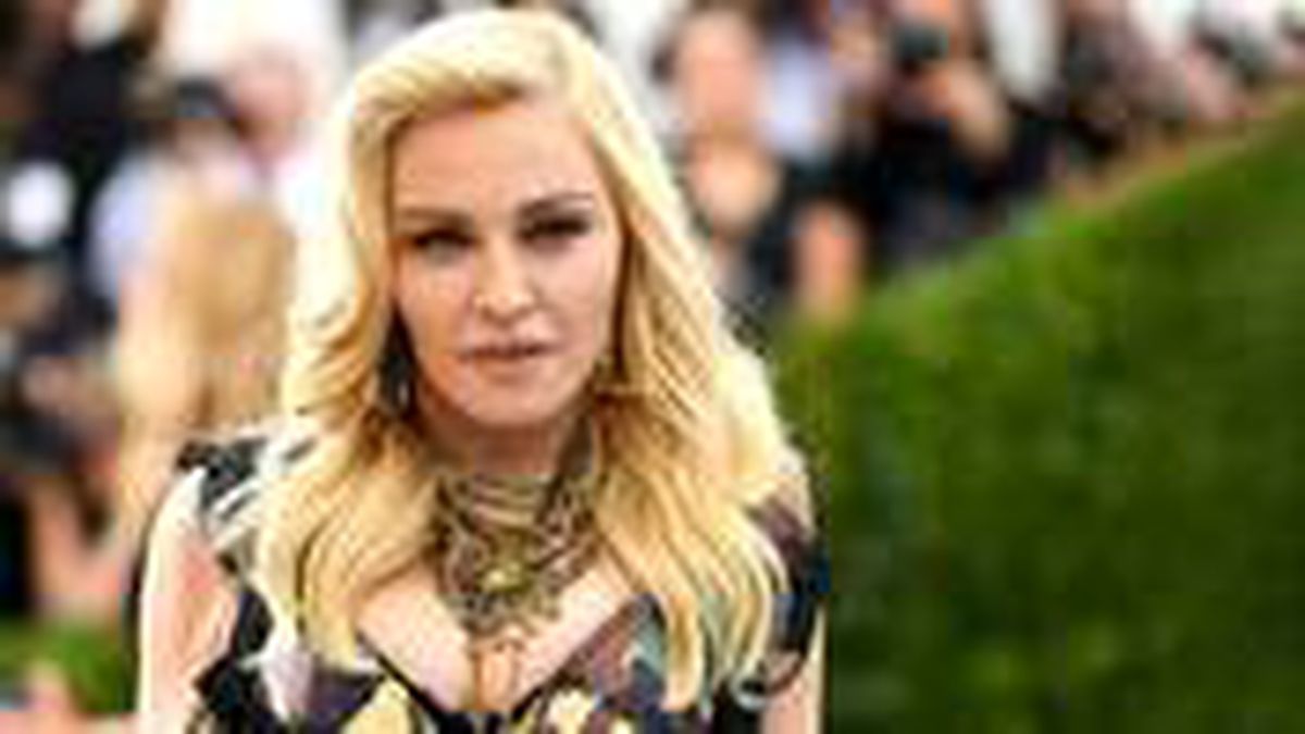 61 yaşındaki Madonna, iç çamaşırsız pozunu paylaştı