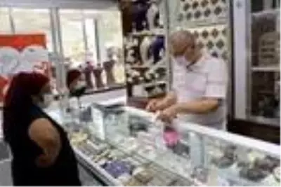 78 günde koronavirüsü atlattı, evine başsağlığı telefonları bile geldi 78 günde koronavirüsü atlattı, evine başsağlığı telefonları bile geldi