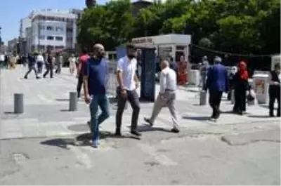 Ağrılılar maske yasağına ilk gün hazırlıksız yakalandı