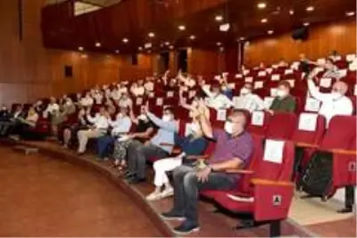 Başkan Akay'ı şaşırtan meclis toplantısı
