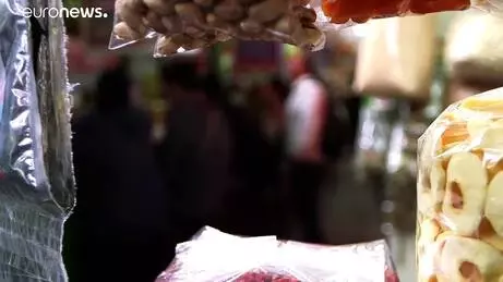 Deve sütlü çikolata nasıl yapılıyor, diğerlerinden farkı ne? Tadı neye benziyor? Deve sütlü çikolata nasıl yapılıyor, diğerlerinden farkı ne? Tadı neye benziyor?