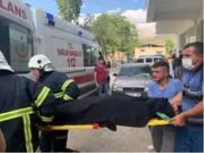 Dördüncü kattan düşen kadından acı haber geldi