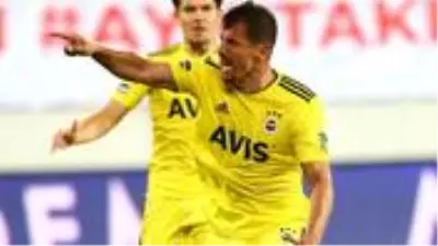 Fenerbahceli Emre Genclerbirligi Ne Attigi Golle Tarihe Gecti Spor