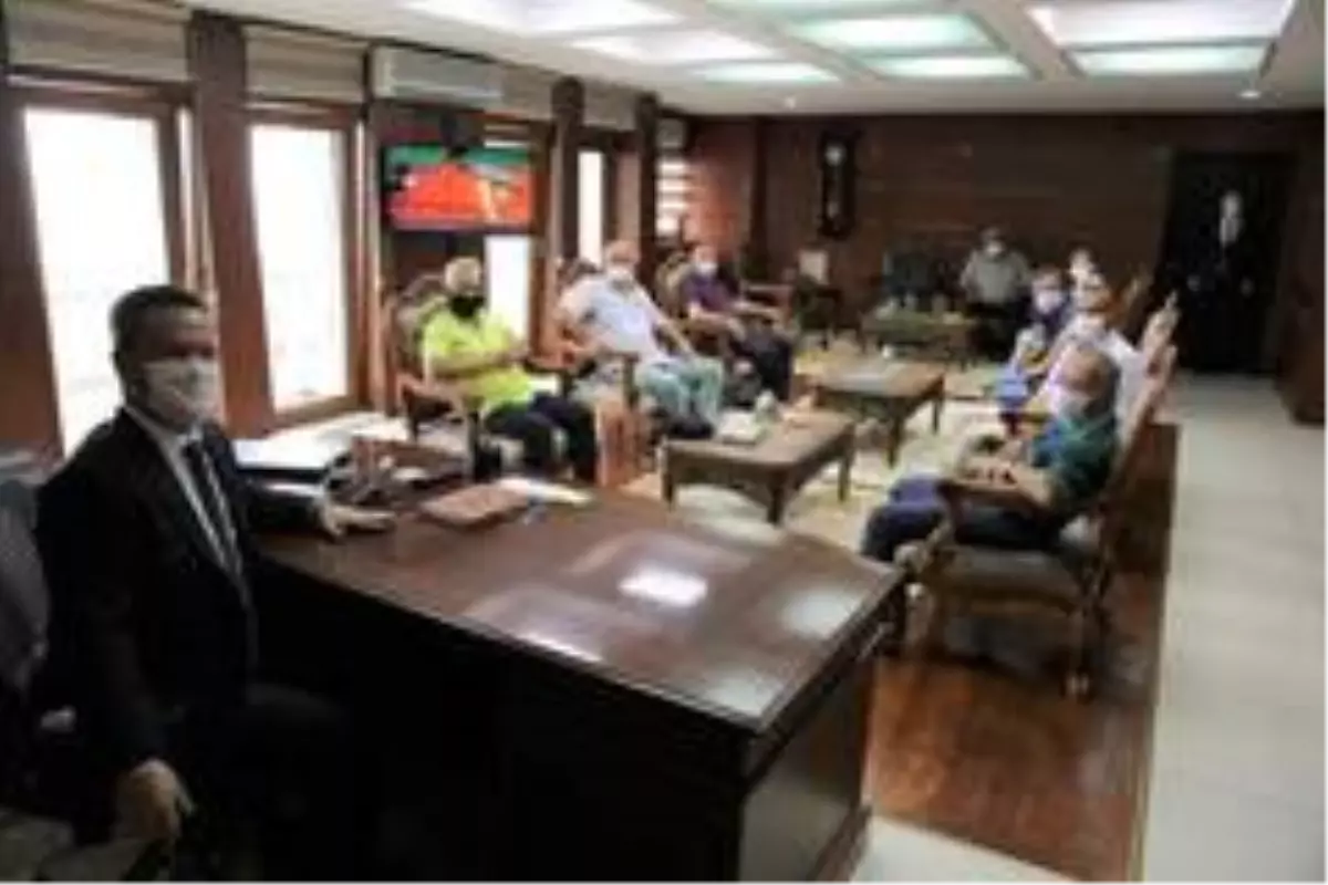 Giresun Valisi Enver Ünlü gazetecileri ağırladı