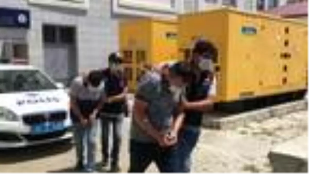 Istanbul Dan Samsun A Yardim Kolisi Diye Uyusturucu Getiren Supheliler Tutuklandi Istanbul