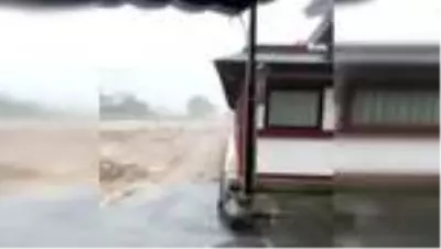 - Japonya’daki sel felaketinde ölü sayısı 52’ye yükseldi- Nehirler taştı, binlerce ev elektriksiz...