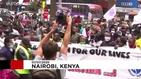 Kenya'da polis şiddetini protesto edenlere sert müdahale Kenya'da polis şiddetini protesto edenlere sert müdahale