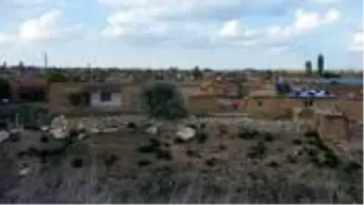 Koronavirüs vakalarının arttığı Konya'da 2 ev için karantina uygulaması başlatıldı Koronavirüs vakalarının arttığı Konya'da 2 ev için karantina uygulaması başlatıldı