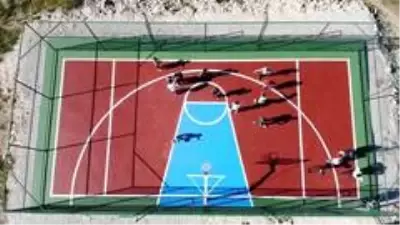 Pursaklar'da her mahalleye mini basketbol sahası