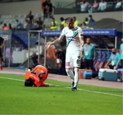 Süper Lig: Medipol Başakşehir: 0 Denizlispor: 0 (İlk yarı) Süper Lig: Medipol Başakşehir: 0 Denizlispor: 0 (İlk yarı)