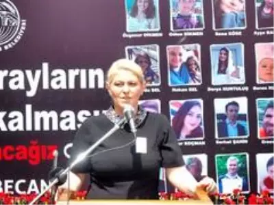 8 Temmuz tren kazasında ölenler Uzunköprü'de anıldı 8 Temmuz tren kazasında ölenler Uzunköprü'de anıldı