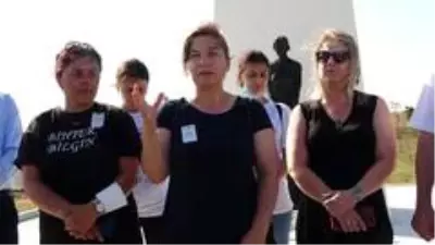 Çorlu'daki tren kazasında ölenler anıldı Çorlu'daki tren kazasında ölenler anıldı
