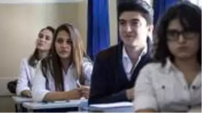 Devamsızlıktan kalan lise son sınıf öğrencilerine mezuniyet müjdesi Devamsızlıktan kalan lise son sınıf öğrencilerine mezuniyet müjdesi