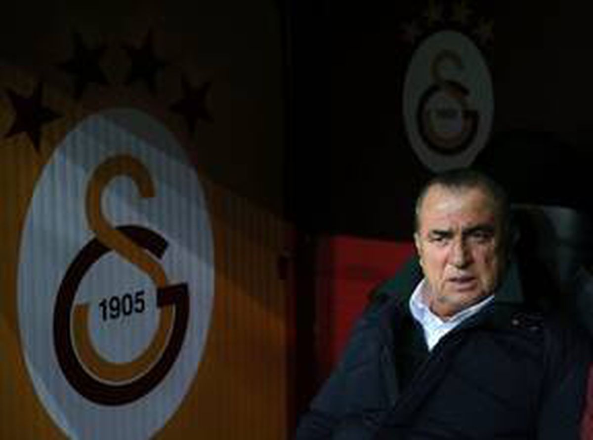 Fatih Terim'den dikkat çeken G.Saray paylaşımı: Forma askıya hiç kuru asılmadı