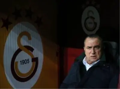 Fatih Terim'den dikkat çeken G.Saray paylaşımı: Forma askıya hiç kuru asılmadı Fatih Terim'den dikkat çeken G.Saray paylaşımı: Forma askıya hiç kuru asılmadı
