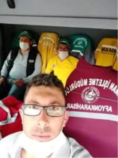 Gelibolu'daki yangın söndürme çalışmalarına katılan Şuhut ekibi ilçeye döndü Gelibolu'daki yangın söndürme çalışmalarına katılan Şuhut ekibi ilçeye döndü