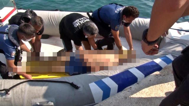 İddia için 40 metrelik falezlerden denize atlayan Rus genç, hayatını kaybetti