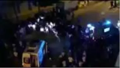 İstanbul'da trafik kazası: 2 ölü, 2 yaralı İstanbul'da trafik kazası: 2 ölü, 2 yaralı