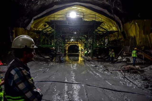 İstanbul Havalimanı Metro Hattı'nın yüzde 71'i tamamlandı İstanbul Havalimanı Metro Hattı'nın yüzde 71'i tamamlandı