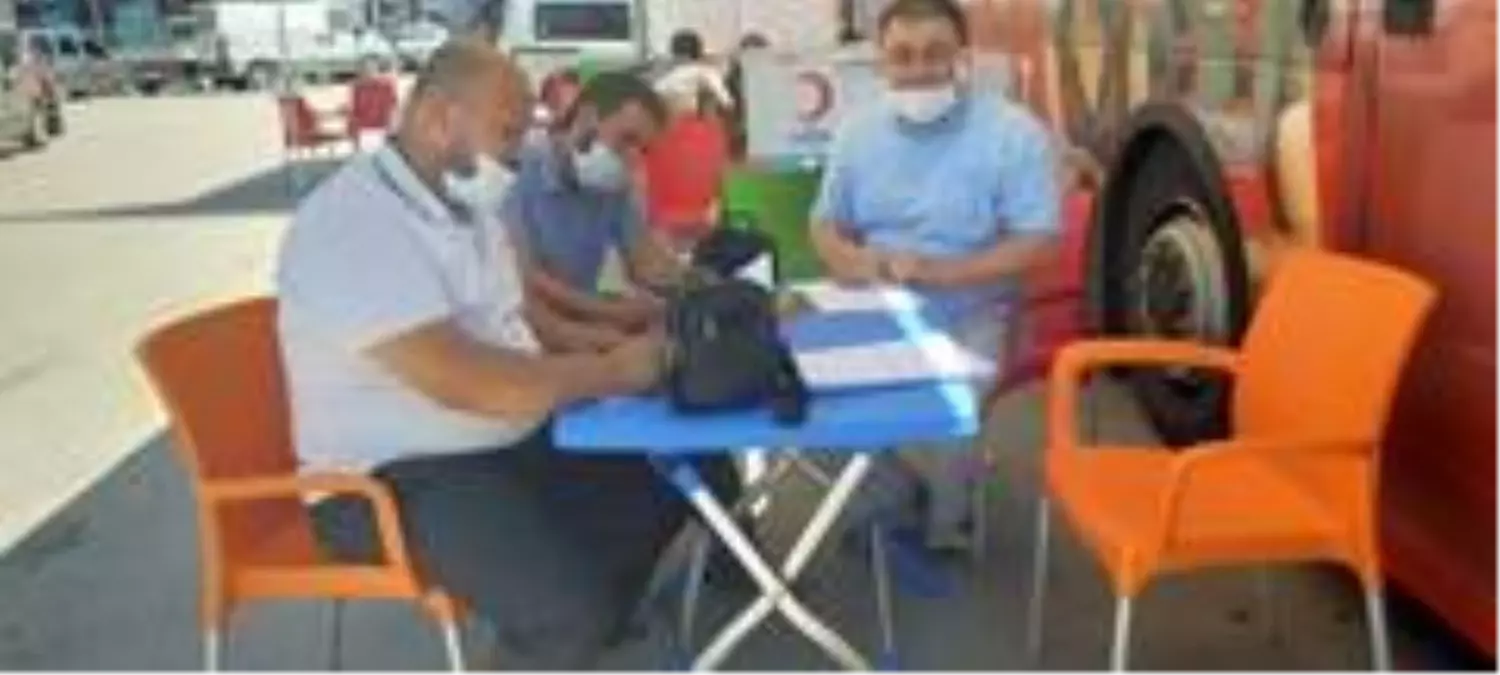 KORİMDER'den kan bağına destek